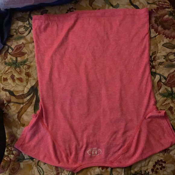 Under armor shirt girls - Picture 3 of 6